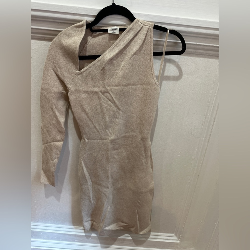 Abercrombie & Fitch Cream One-Shoulder Dress Size Small
